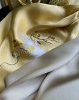 Hand-Embroidered Silk Scarf: Crane Motif, Su Embroidery, Oriental Gift