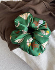Mulberry Silk Scrunchie: Luxury Hair Tie, Gentle Hold for Sleeping Hair Care