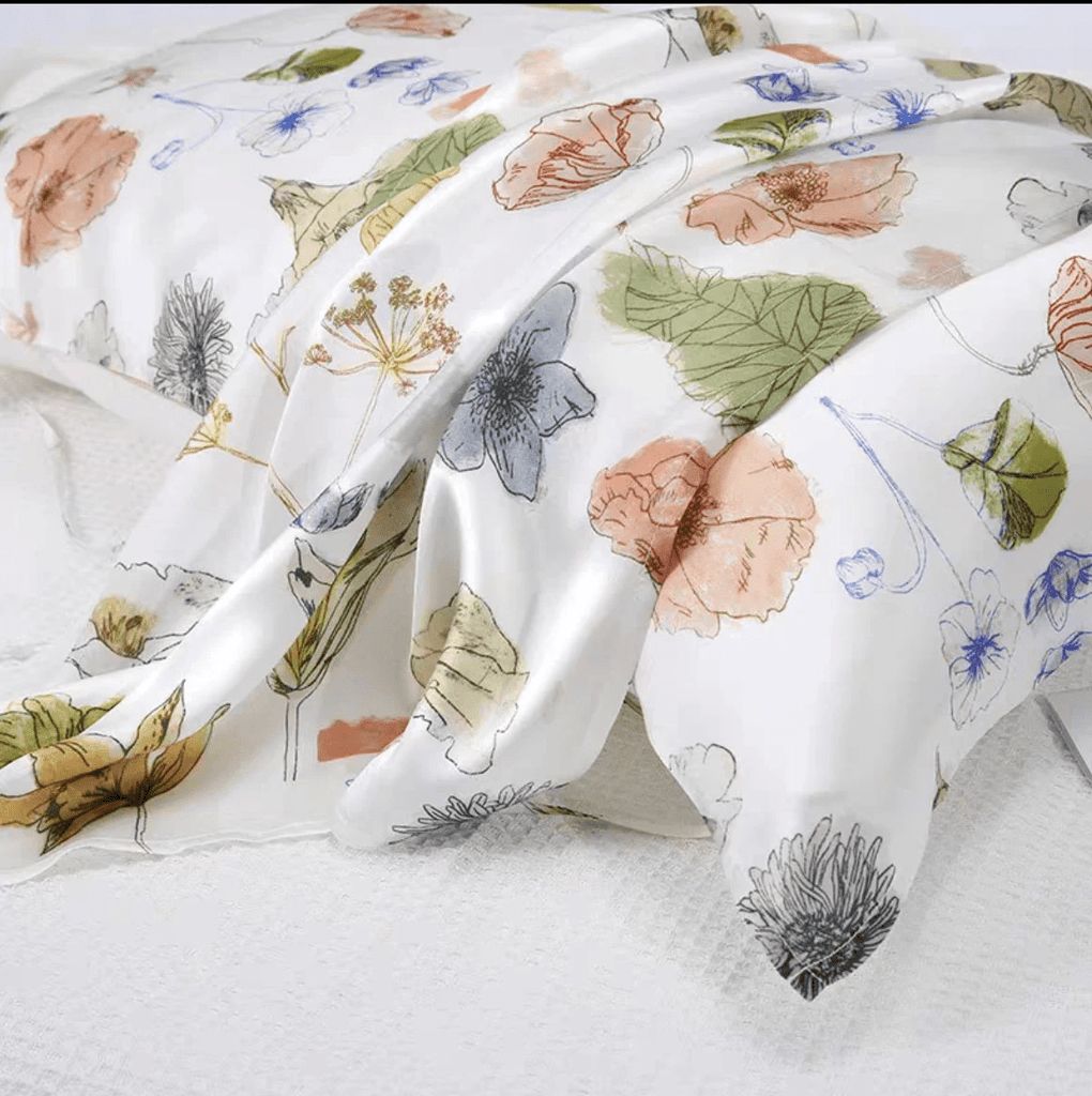 Floral Mulberry Silk Pillowcase - Made by 22 Momme Silk - Lian