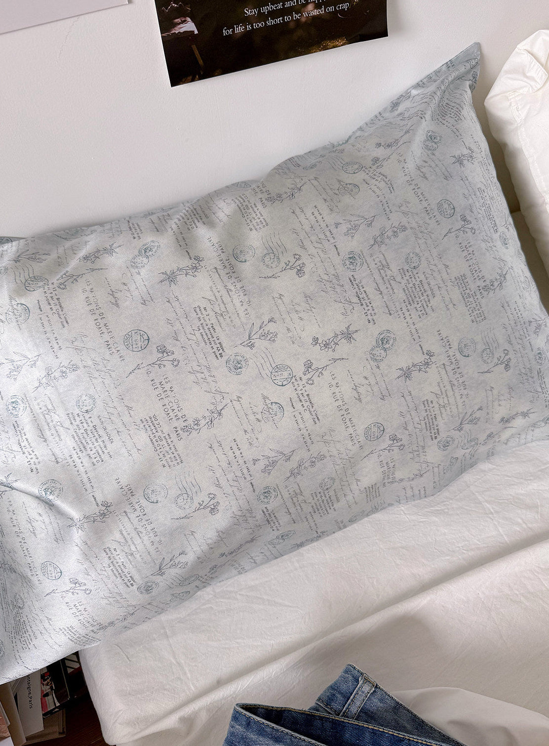 French Letter Print Mulberry Silk Pillowcase | 25 Momme