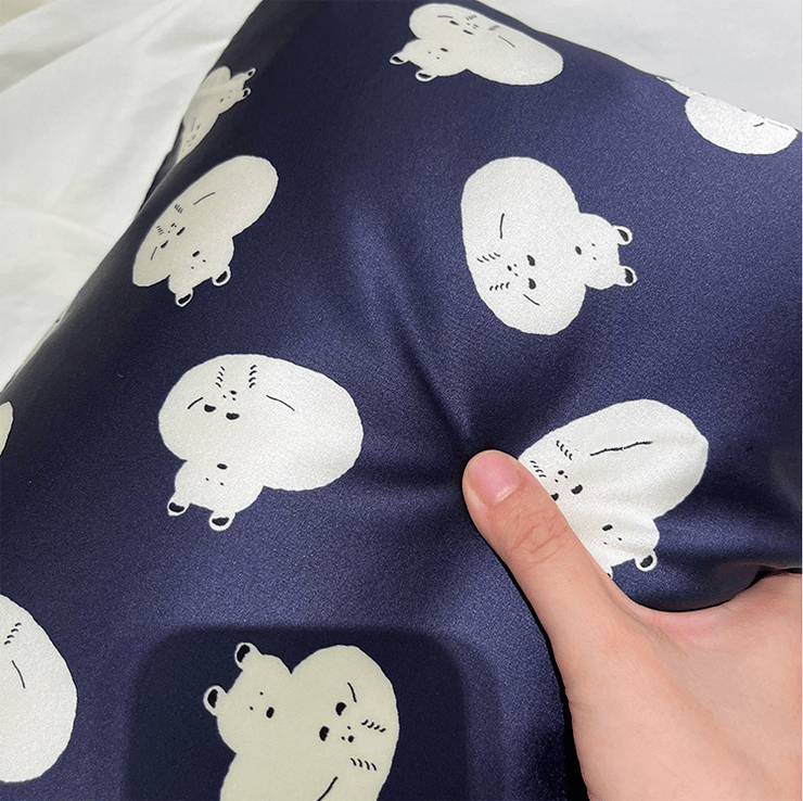 Children's Silk Pillowcases White Bear Design 30*50CM Envelop Shape Pillowcase - Lian