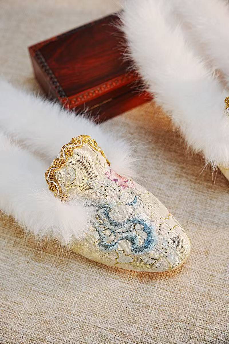 ORIENTAL MULE SLIPPERS