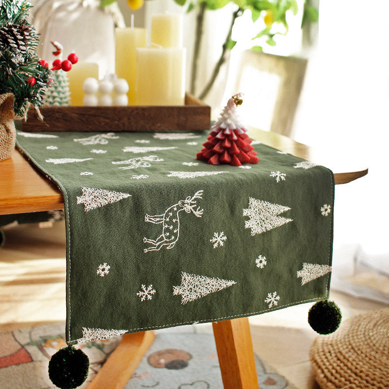 Embroidered Christmas Table Runner – Rustic Holiday Motifs | Lian Collection