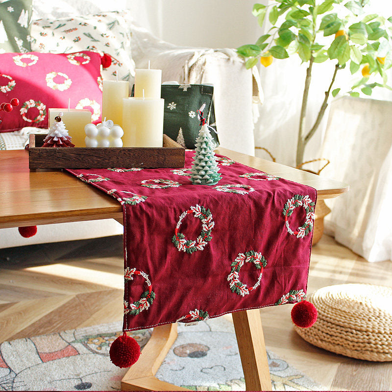 Embroidered Christmas Table Runner – Rustic Holiday Motifs | Lian Collection