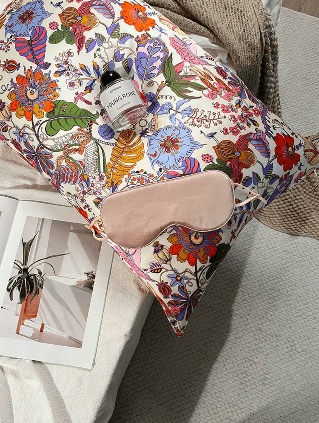 Wildflower Silk Pillowcase - Pure Mulberry Silk Spring Home Decor - Lian
