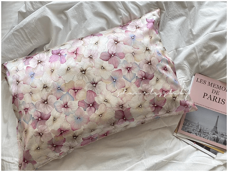 Pure Mulberry Silk Pillowcase - Japanese Sakura Pattern Silk - Lian