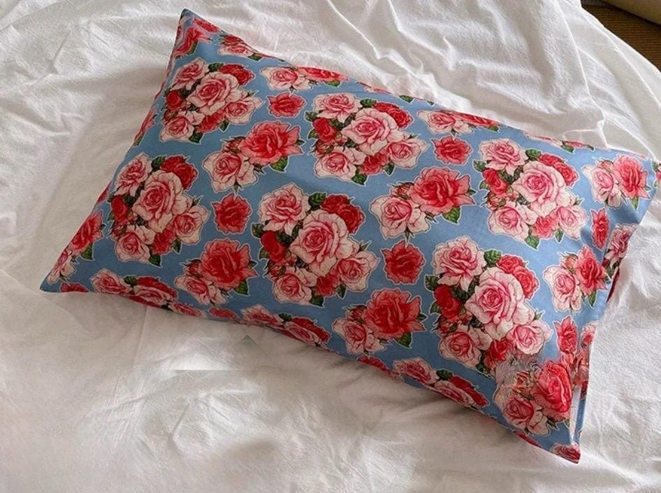 Floral Silk Pillowcase for Country Home Decor Vintage Bedroom Floral Elegance Silk Pillow Case for Skin Care Anti-Wrinkle Essential Pillow