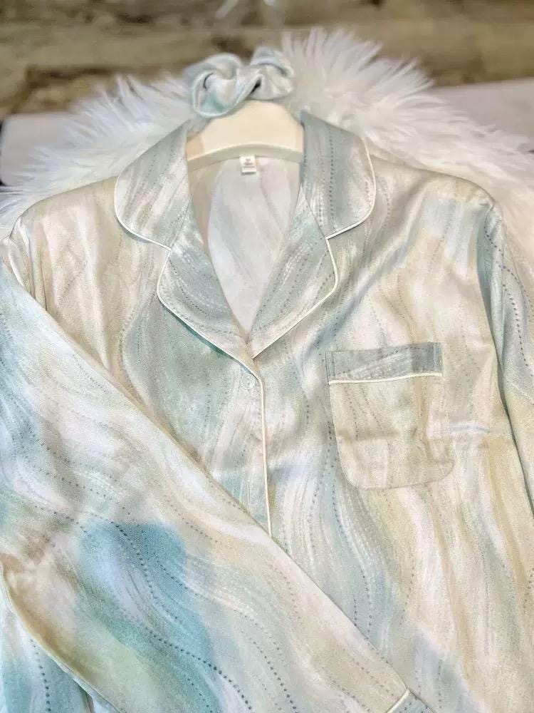 Silky Pajamas Dress: Women's Long Sleeve Sleep Shirt, Ink Painting Design