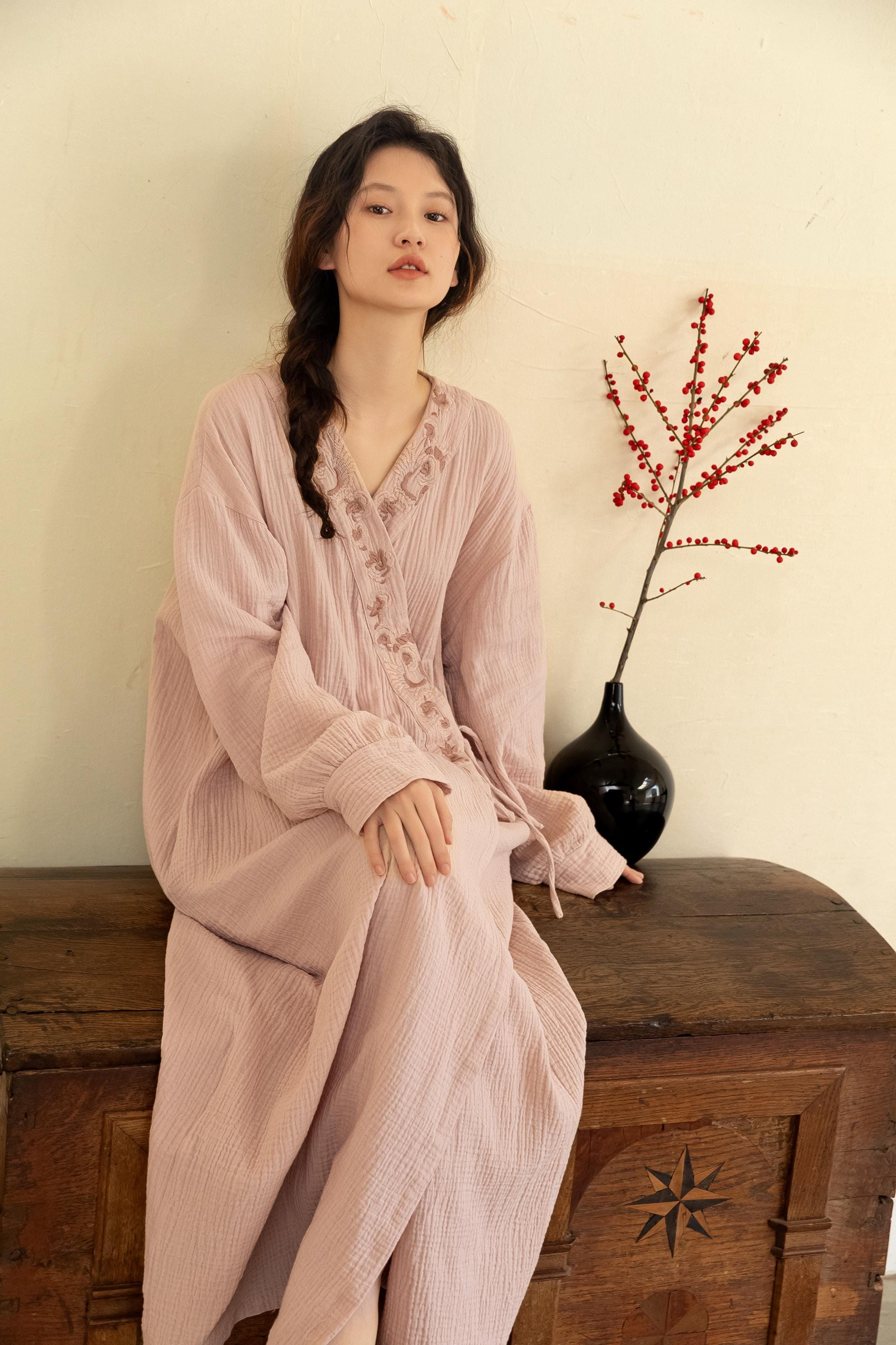cotton bathrobe. women embroidery robe. kimono robe. silk embroidery robe.