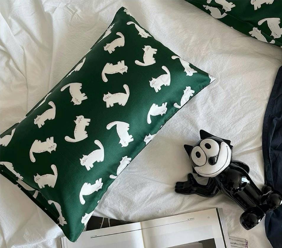 Mulberry Silk Baby Pillowcase: Animal Print Bedding, Hypoallergenic