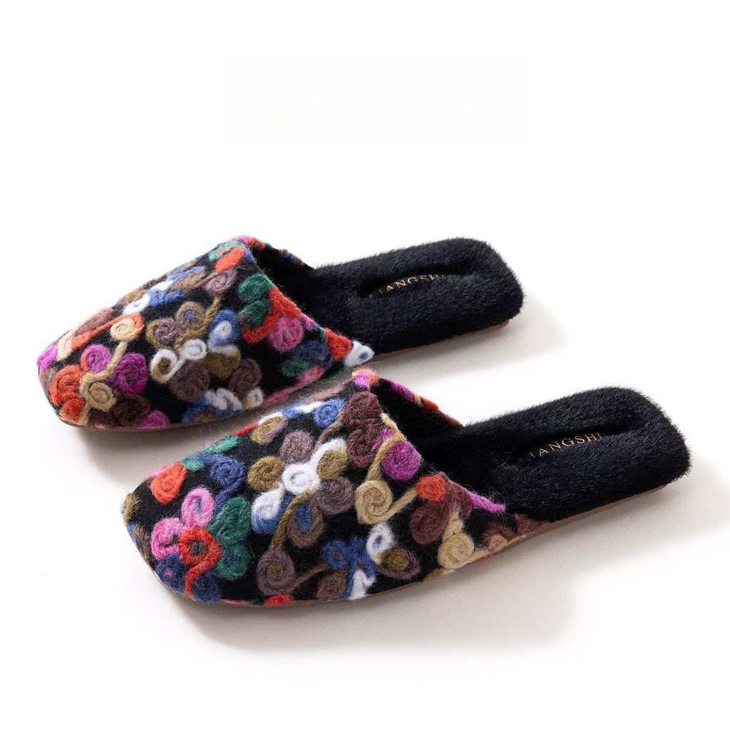 Handmade Wool Felt Floral Slippers - Oriental Style Indoor House Shoes - French Wool Blend Cozy Mules - Winter Women‘s Gift