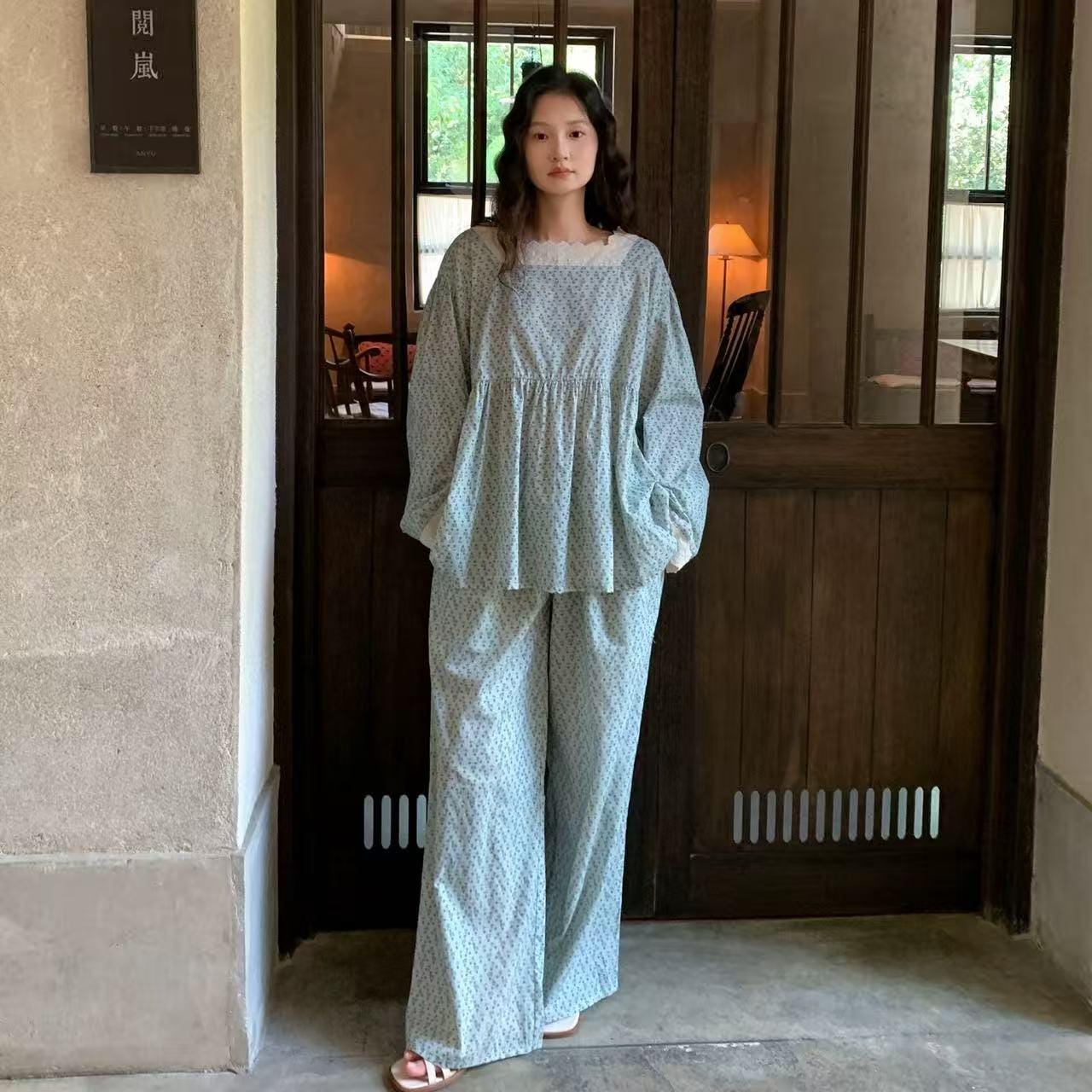 Vintage Floral Bamboo Cotton Loungewear Set – Lace Trim Pyjamas for Women - Japandi-loungewear fusion - Eco-Friendly Sleepwear