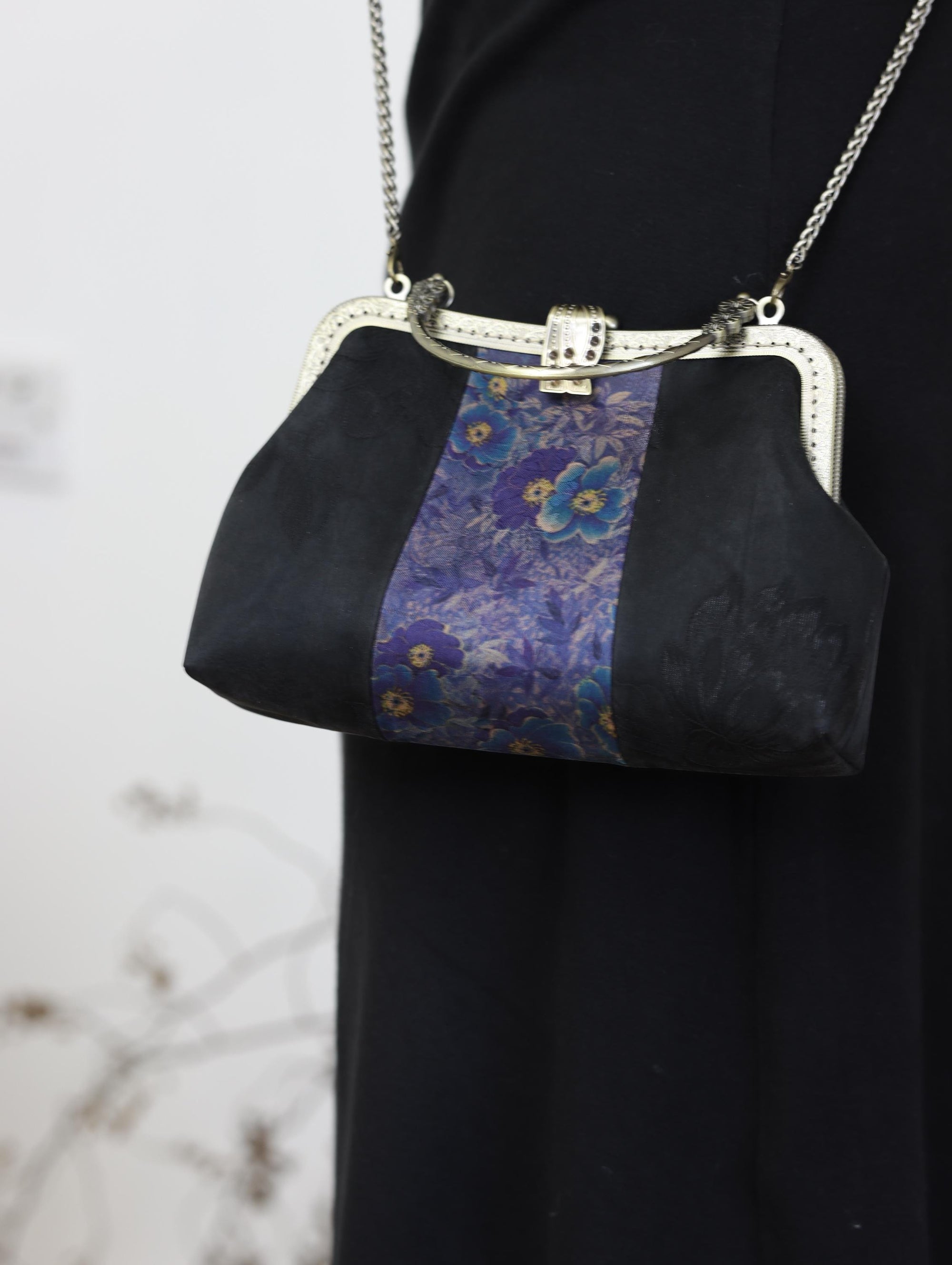 Premium Pure Silk Evening Clutch Bag in Blue and Black|Handmade Oriental Heritage Handbag with Vintage Brass Frame| Shoulder Crossbody Purse