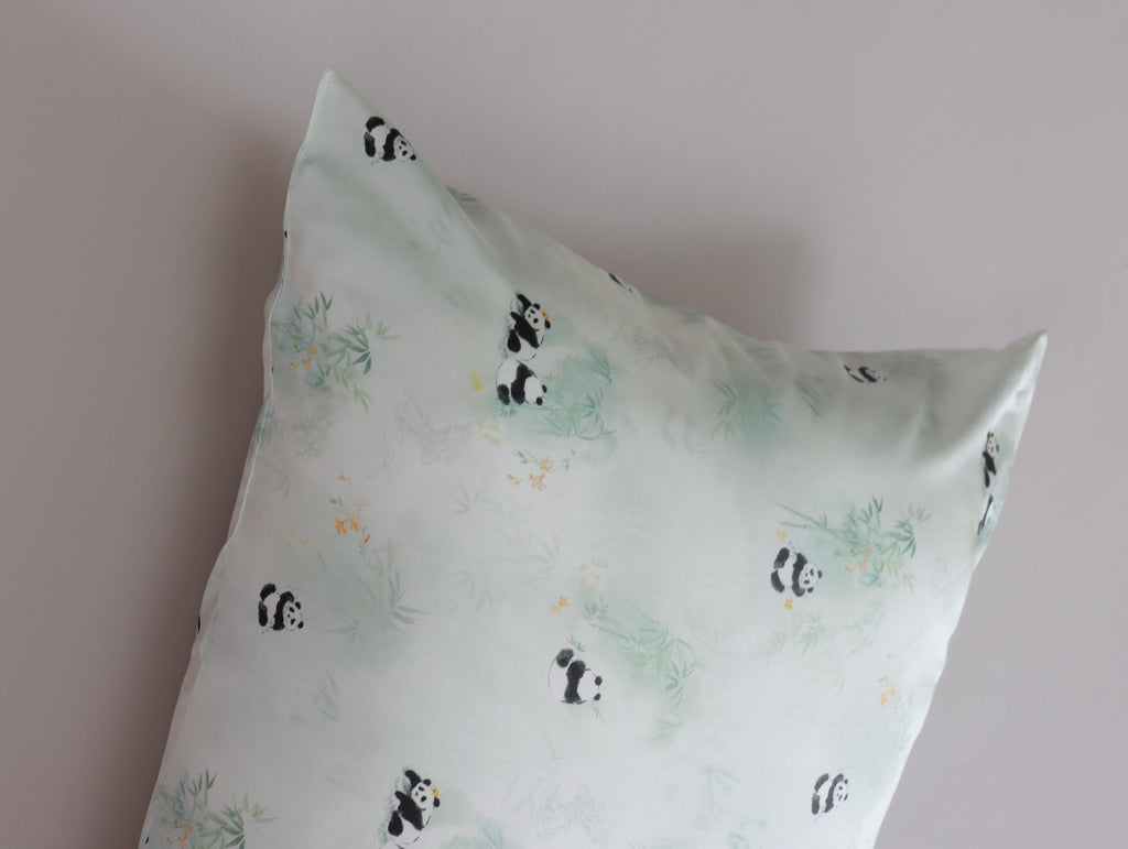 Panda Pattern 25 Momme Mulberry Silk Pillowcase with Matching Hair Scrunchies Set– Envelope Closure - Cultural Gift Idea