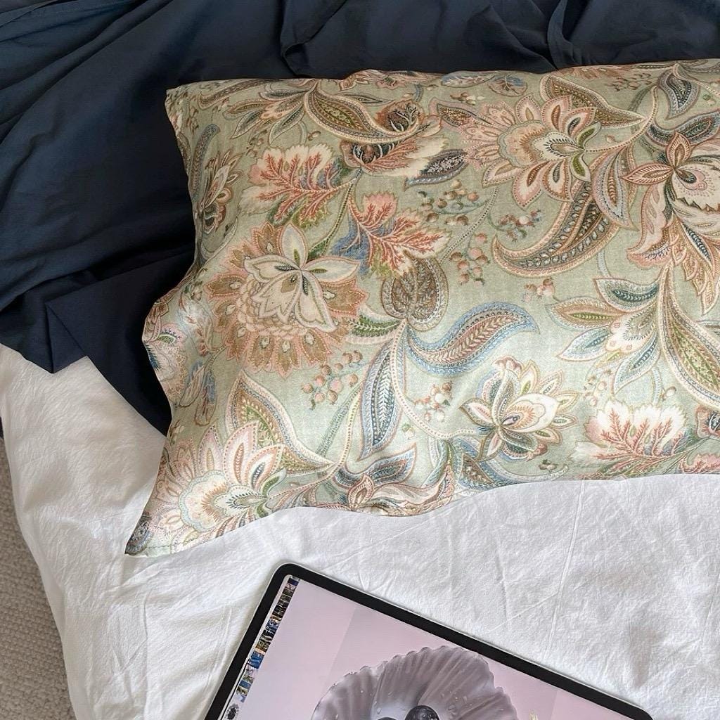 100% Mulberry Silk Pillowcase - Vintage Stylr Floral Pillow – Sage Green Paisley Silk Pillow Cover - Christmas Gift