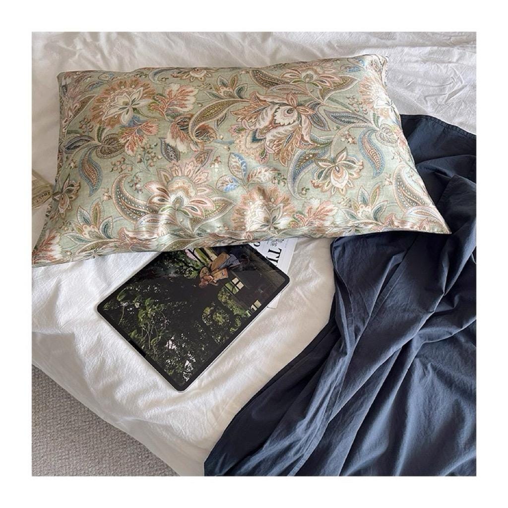 100% Mulberry Silk Pillowcase - Vintage Stylr Floral Pillow – Sage Green Paisley Silk Pillow Cover - Christmas Gift