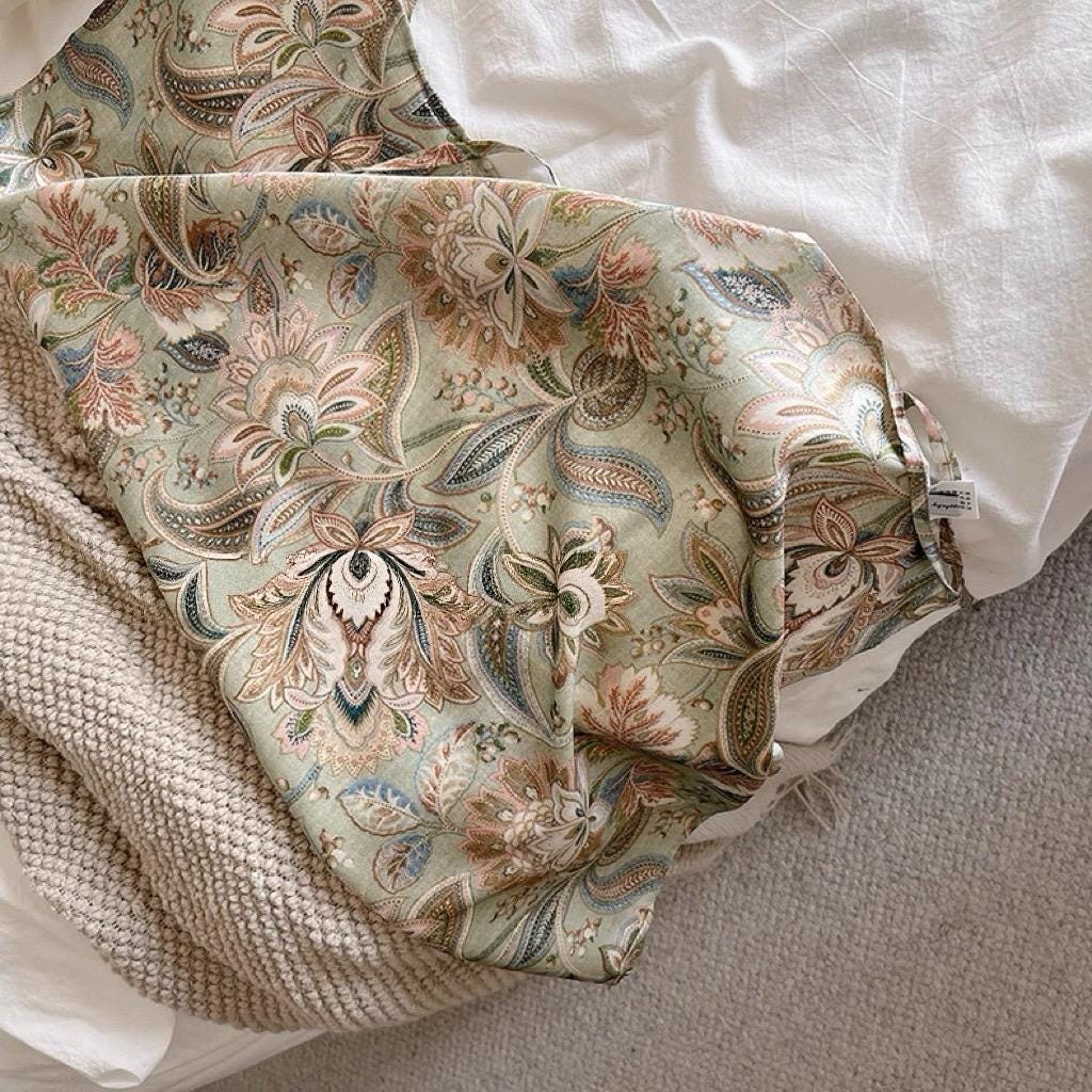 100% Mulberry Silk Pillowcase - Vintage Stylr Floral Pillow – Sage Green Paisley Silk Pillow Cover - Christmas Gift