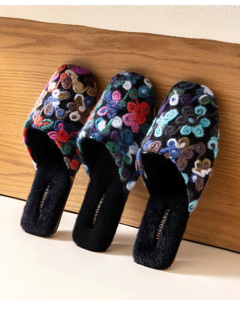 Handmade Wool Felt Floral Slippers - Oriental Style Indoor House Shoes - French Wool Blend Cozy Mules - Winter Women‘s Gift