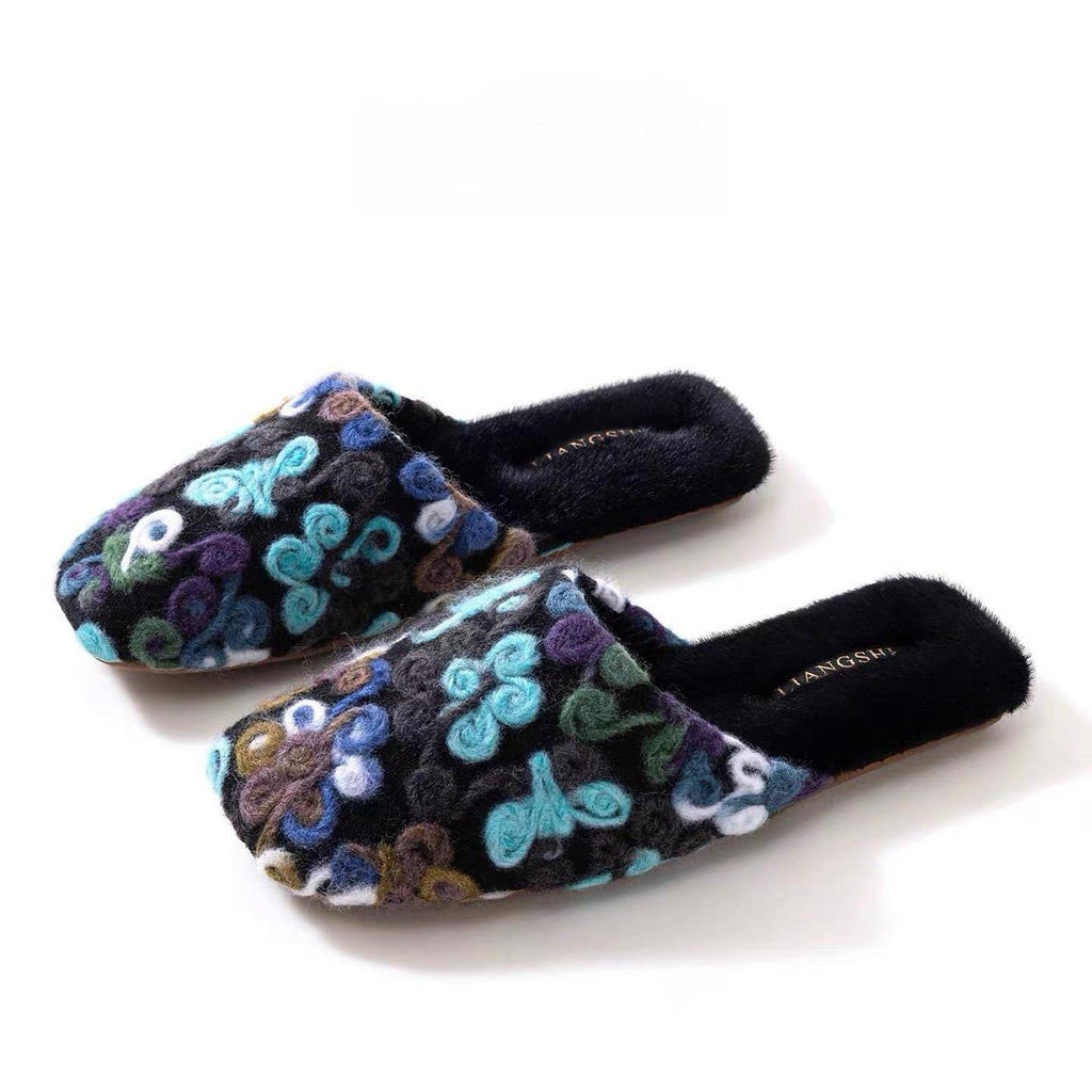 Handmade Wool Felt Floral Slippers - Oriental Style Indoor House Shoes - French Wool Blend Cozy Mules - Winter Women‘s Gift