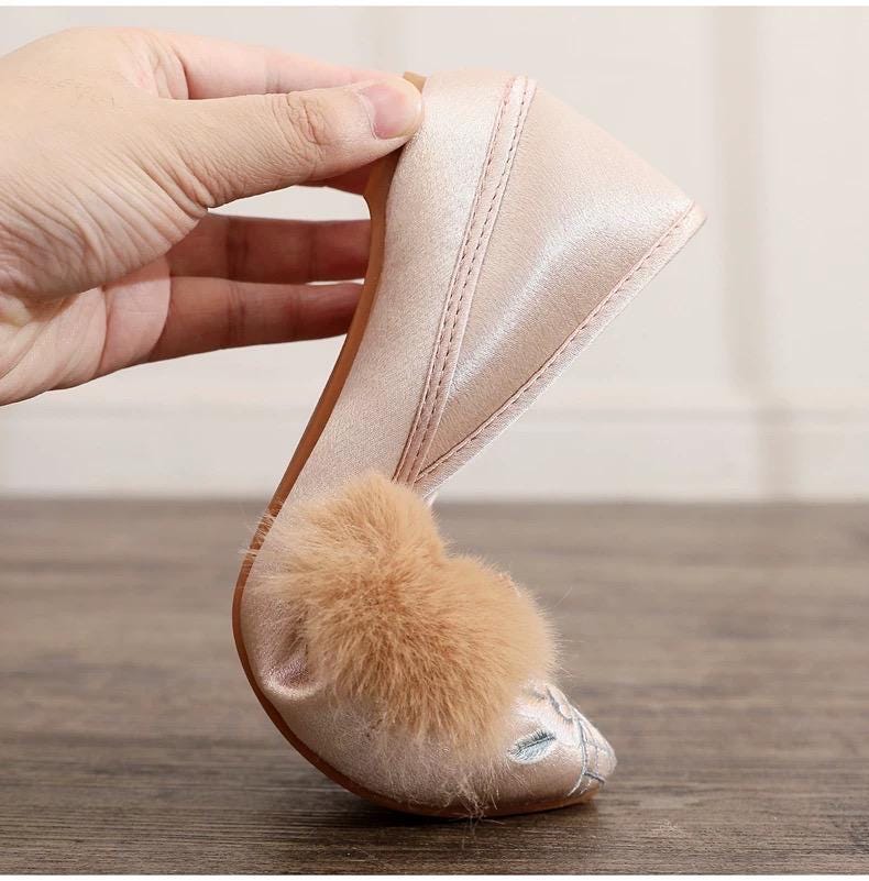 Embroidered Fur Mule Slippers for Women – Oriental Winter House Shoes, Warm Indoor Slippers, Soft Cotton Loafers, Gift for Her