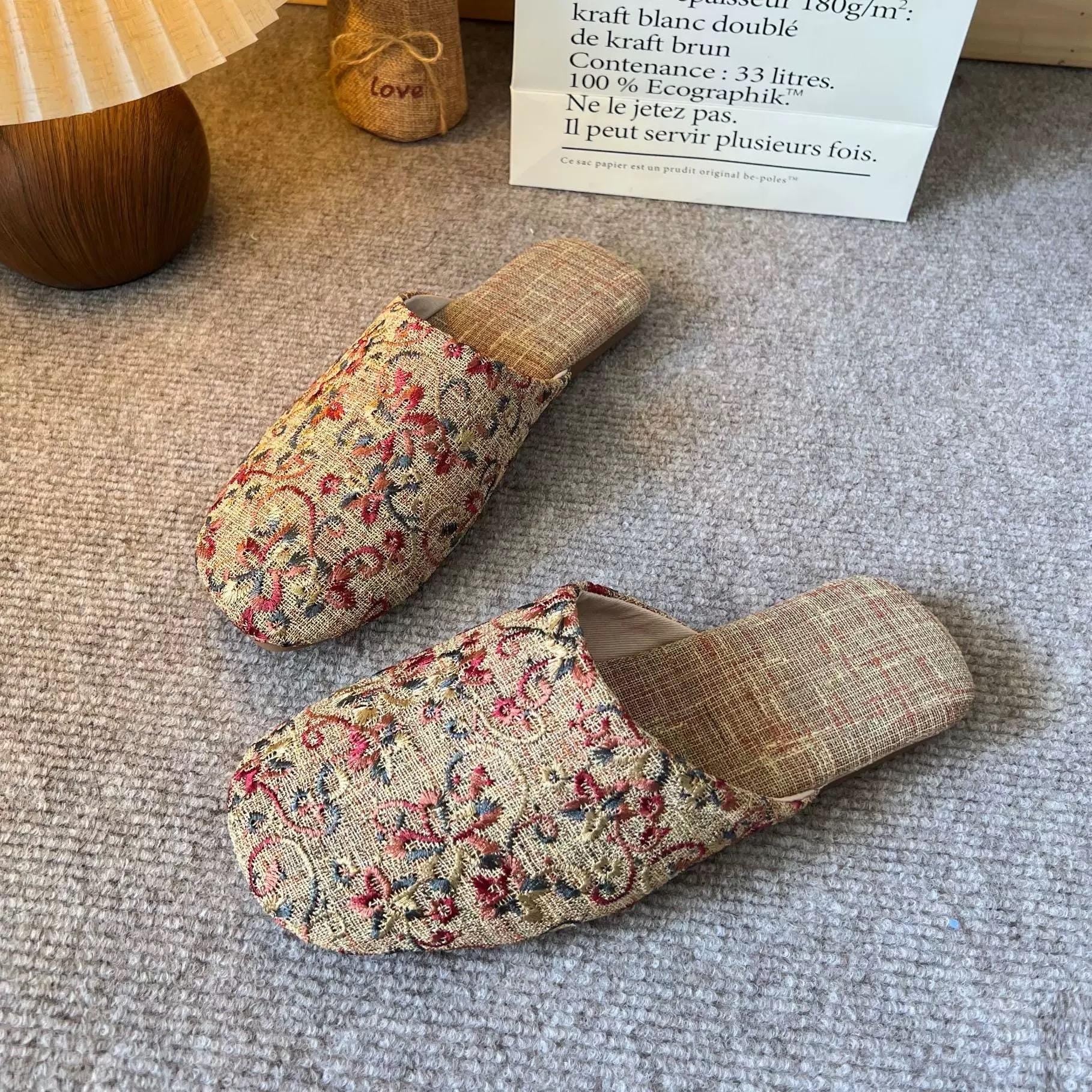 Embroidered Linen Slippers for Women | Vintage Floral House Shoes | Soft Indoor Mules in Beige, Blue, Red | Gift for Her