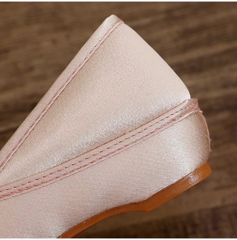 Embroidered Fur Mule Slippers for Women – Oriental Winter House Shoes, Warm Indoor Slippers, Soft Cotton Loafers, Gift for Her