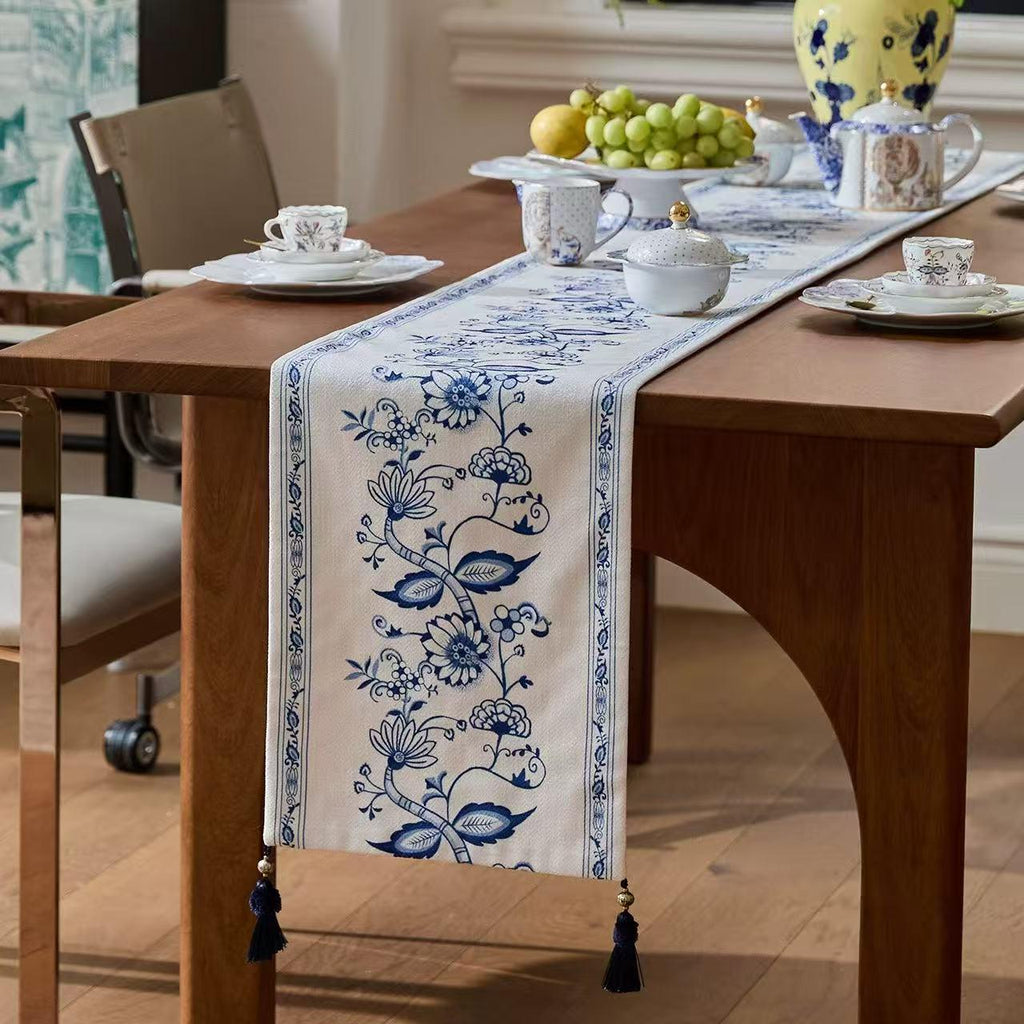 Chinoiserie Table Runner, Silk-Thread Chenille with Canvas Backing, Oriental Floral Dining Linen with Tassels for Christmas Décor Gift