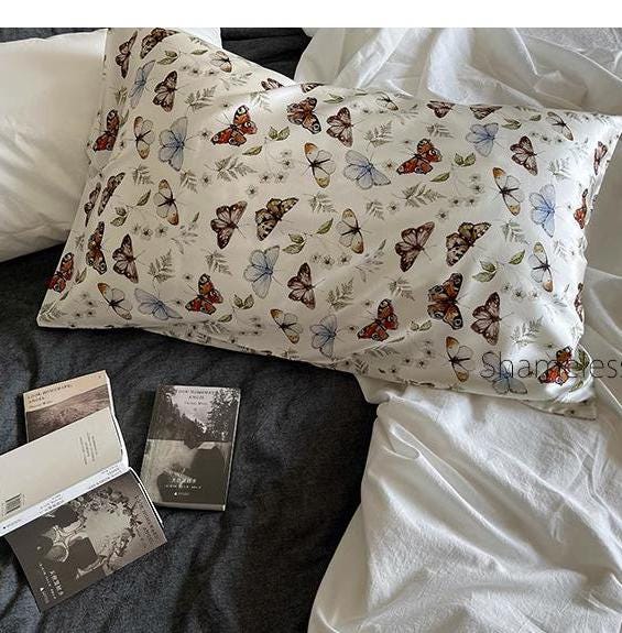 Luxury 100% Silk Pillowcase - Vintage-Inspired Floral Design | Hypoallergenic ｜ Breathable | Anti-Frizz, Anti-Wrinkle, Beauty Sleep Essentia