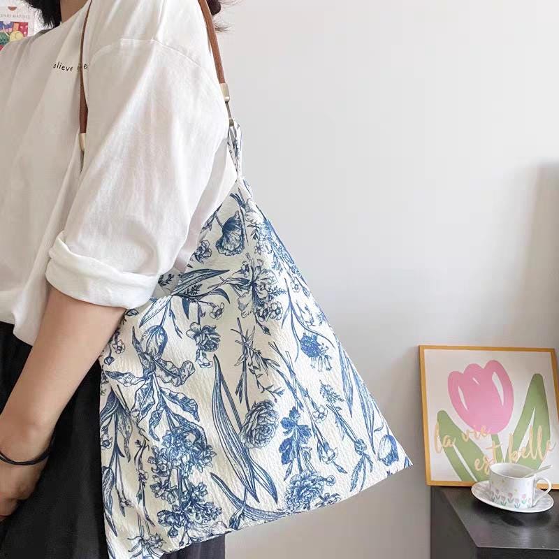 Blue Floral Shoulder Bag: Vintage Chinoiserie Print Tote with Faux Leather Strap