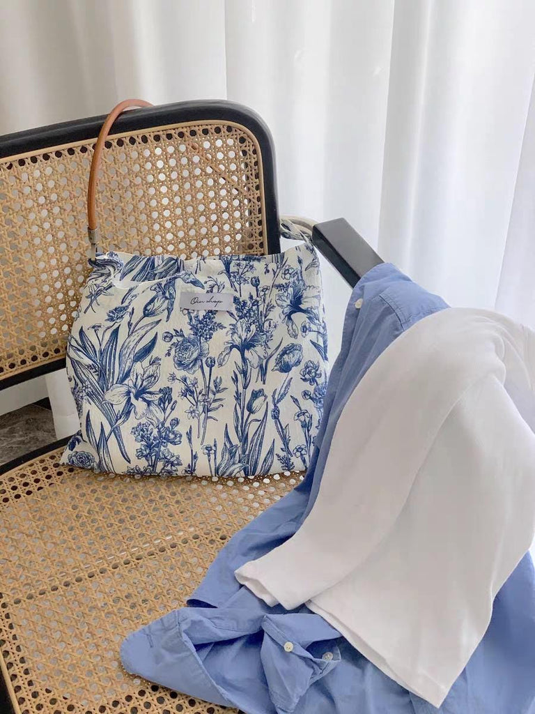 Blue Floral Shoulder Bag: Vintage Chinoiserie Print Tote with Faux Leather Strap