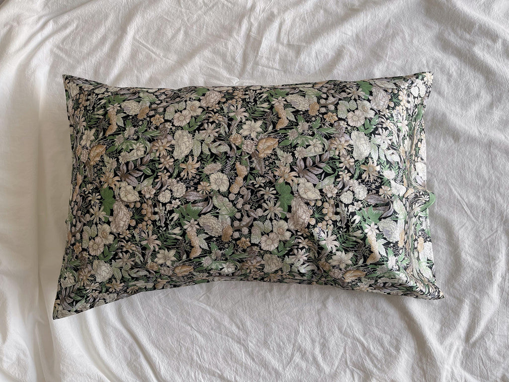 Mulberry Silk Pillowcase: Wild Garden Floral Design, Hypoallergenic
