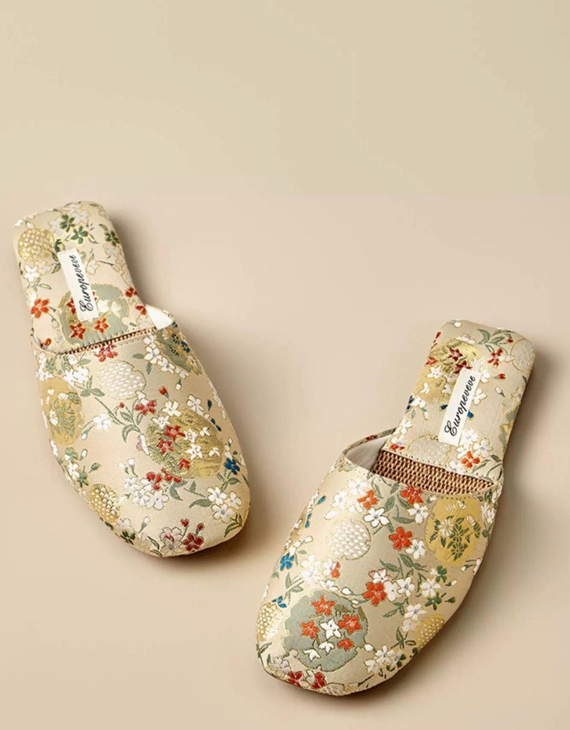 Embroidered Slippers for Women Open Toed Bamboo Footwear with Traditional Chinese Floral Designs Kimono Slippers Housewarming Gift