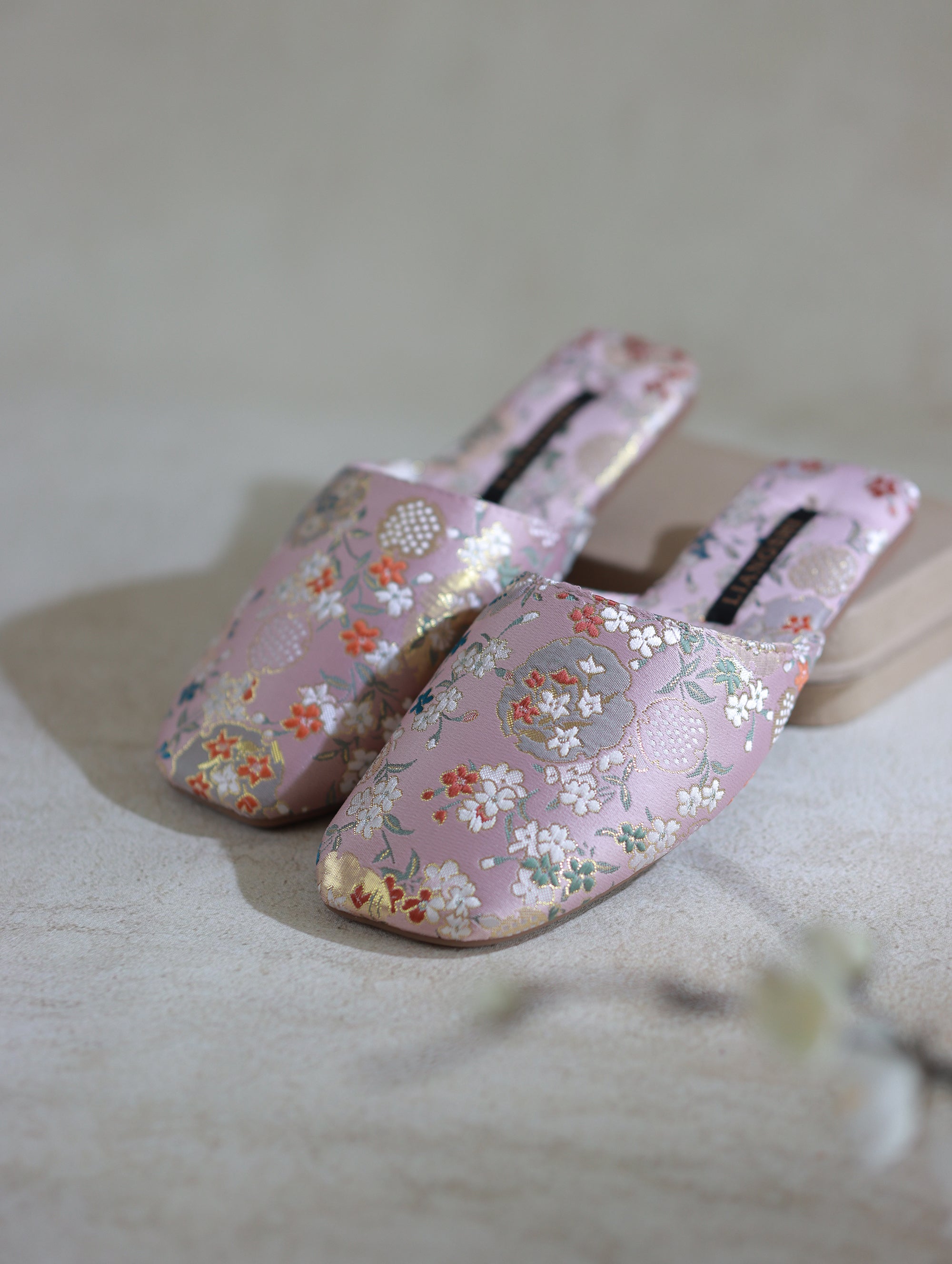 [product name] - [liancllection]