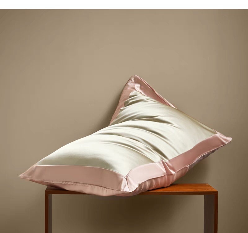Luxury Silk Pillowcase Premium Pure Silk Bedding Perfect Gift for New homeowner Gift of Hypoallergenic Pillowcase