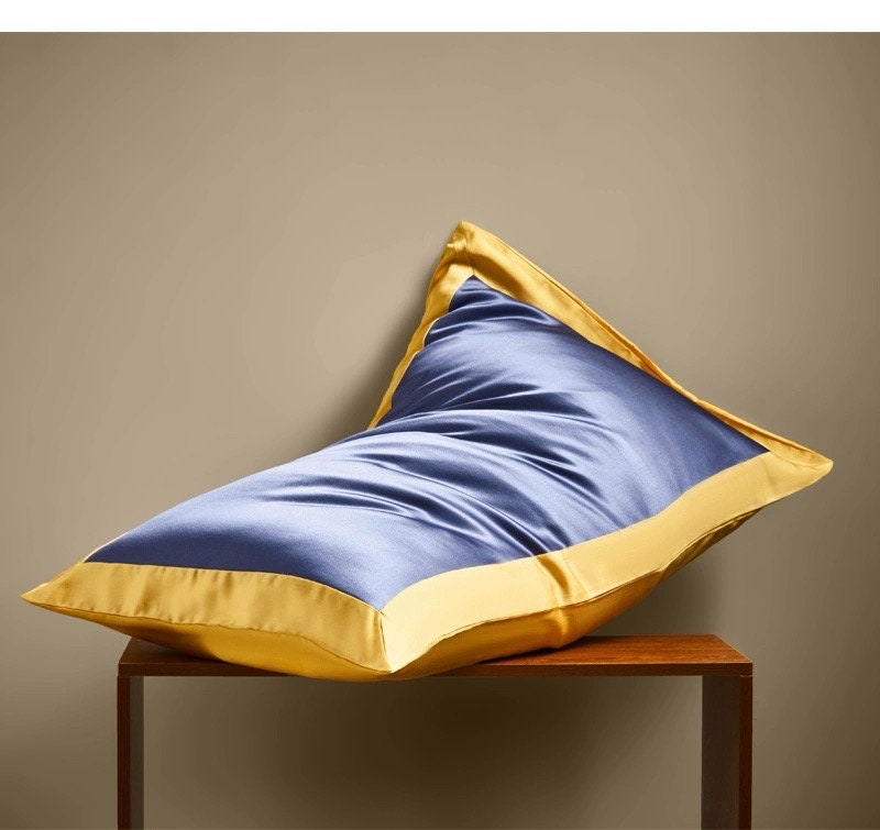 Luxury Silk Pillowcase Premium Pure Silk Bedding Perfect Gift for New homeowner Gift of Hypoallergenic Pillowcase