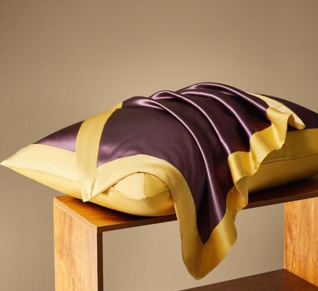 Luxury Silk Pillowcase Premium Pure Silk Bedding Perfect Gift for New homeowner Gift of Hypoallergenic Pillowcase