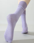 Lian Loungewear pink Pilates grip socks for women, cotton yoga socks with non-slip soles, relaxed fit for barre and workout sessions.