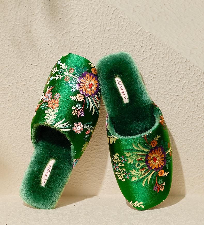 Women’s Embroidered Silk Slippers - Cozy Indoor House Shoes with Traditional Chinese Floral Patterns - Unique Cultural Gift for Her