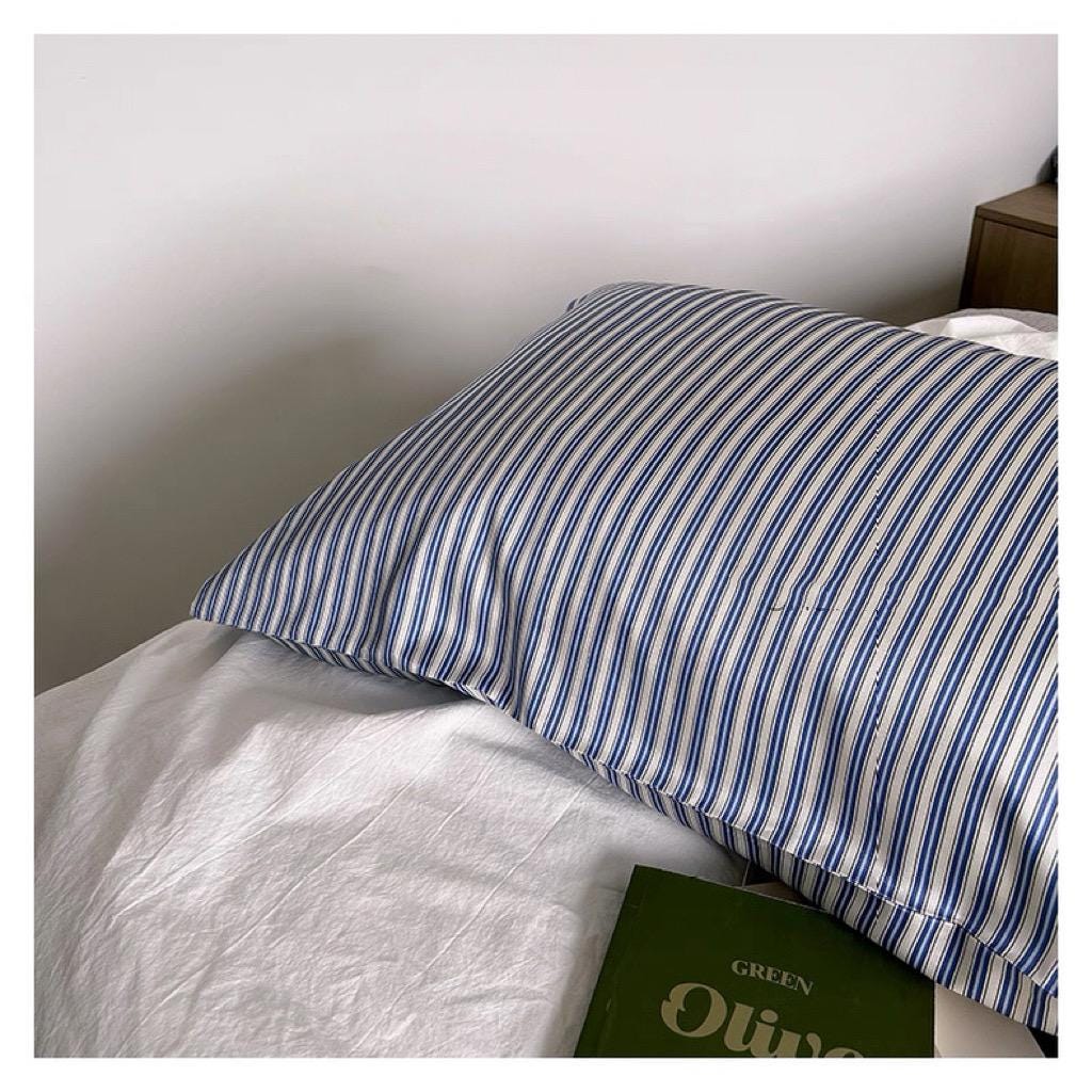 Blue Stripe Mulberry Silk Pillowcase: 22 Momme Luxury Bedding