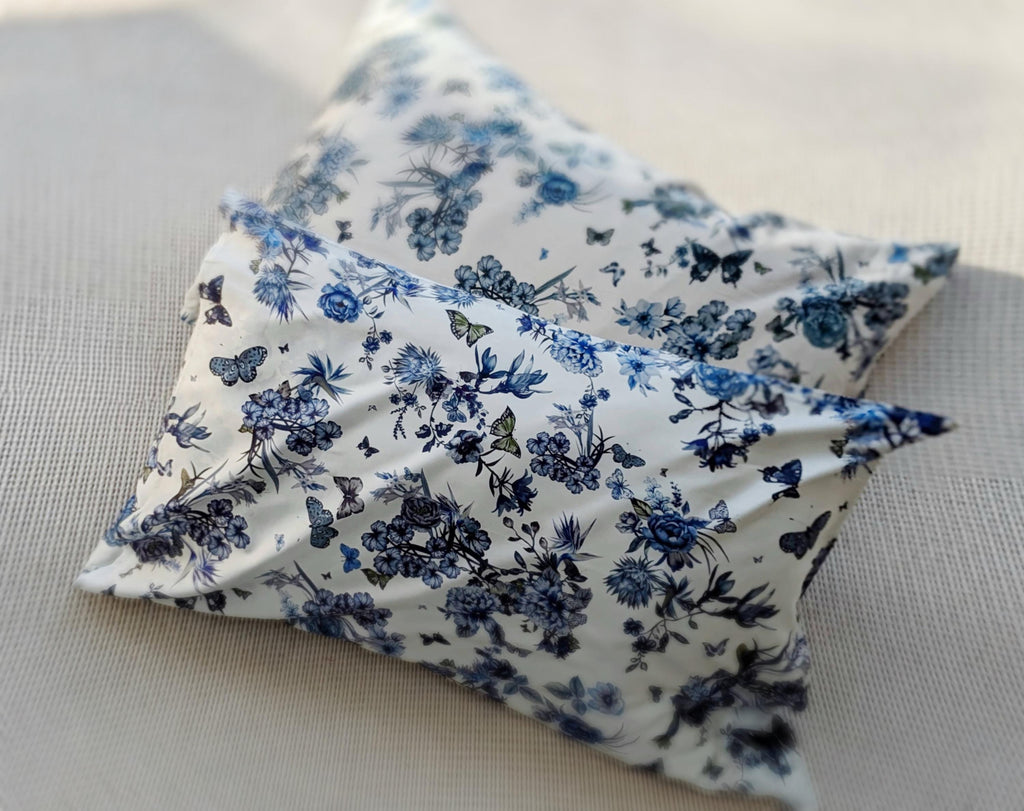 Luxury 22mm Silk Pillowcase - Blue and White Floral Butterfly Print | 100% Mulberry Silk Pillow Cover | Hypoallergenic Silk Bedding |