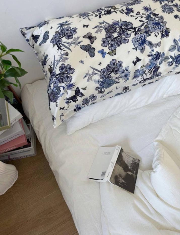 Luxury 22mm Silk Pillowcase - Blue Floral Butterfly Print | 100% Mulberry Silk Pillow Cover | Hypoallergenic Silk Bedding | Anti-Frizzy Hair | Gift for Her