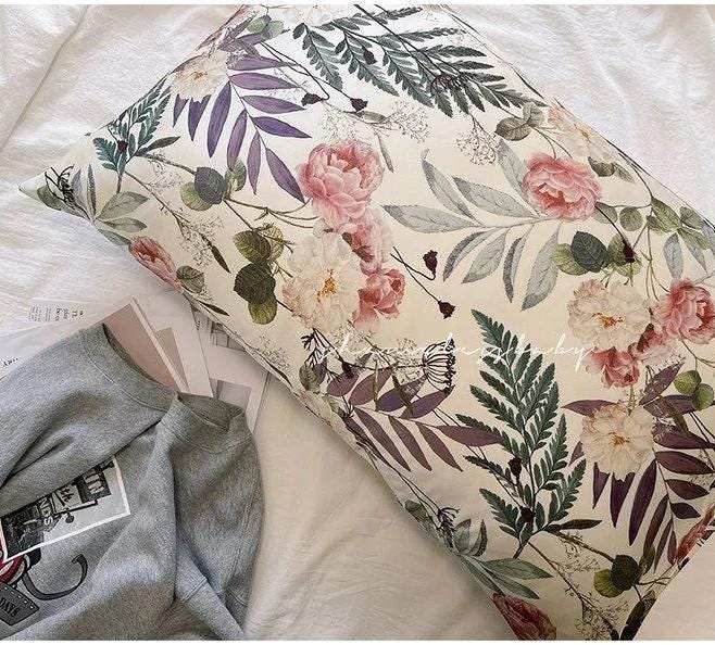 100% Mulberry Silk Pillowcase Peony Pattern White Silk Pillowcase Anti-Aging Beauty Sleep Pillowcase for Hair and Skin Care Silk Beddings