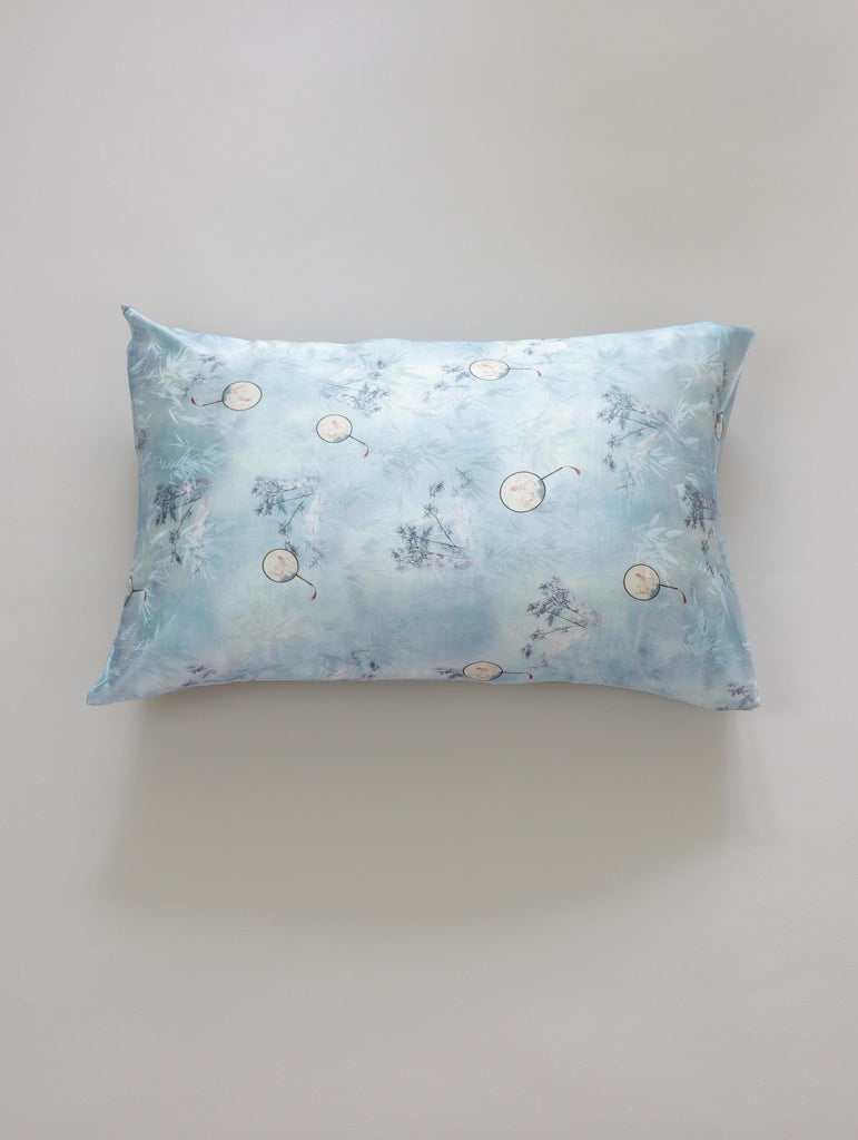 6A Grade 22 Momme Mulberry Silk Pillowcase – Sky Blue Chinese Hand-Fan and Ink Landscape Design, Hair and Skin Friendly Gift for Summer