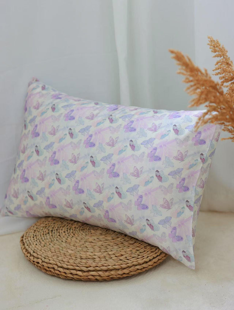 Butterfly Mulberry Silk Pillowcase with Scrunchie: Anti-Aging Beauty Sleep