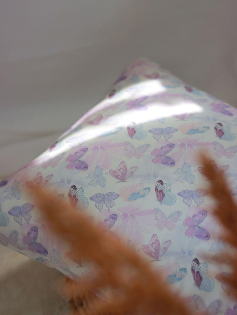 Butterfly Mulberry Silk Pillowcase with Scrunchie: Anti-Aging Beauty Sleep