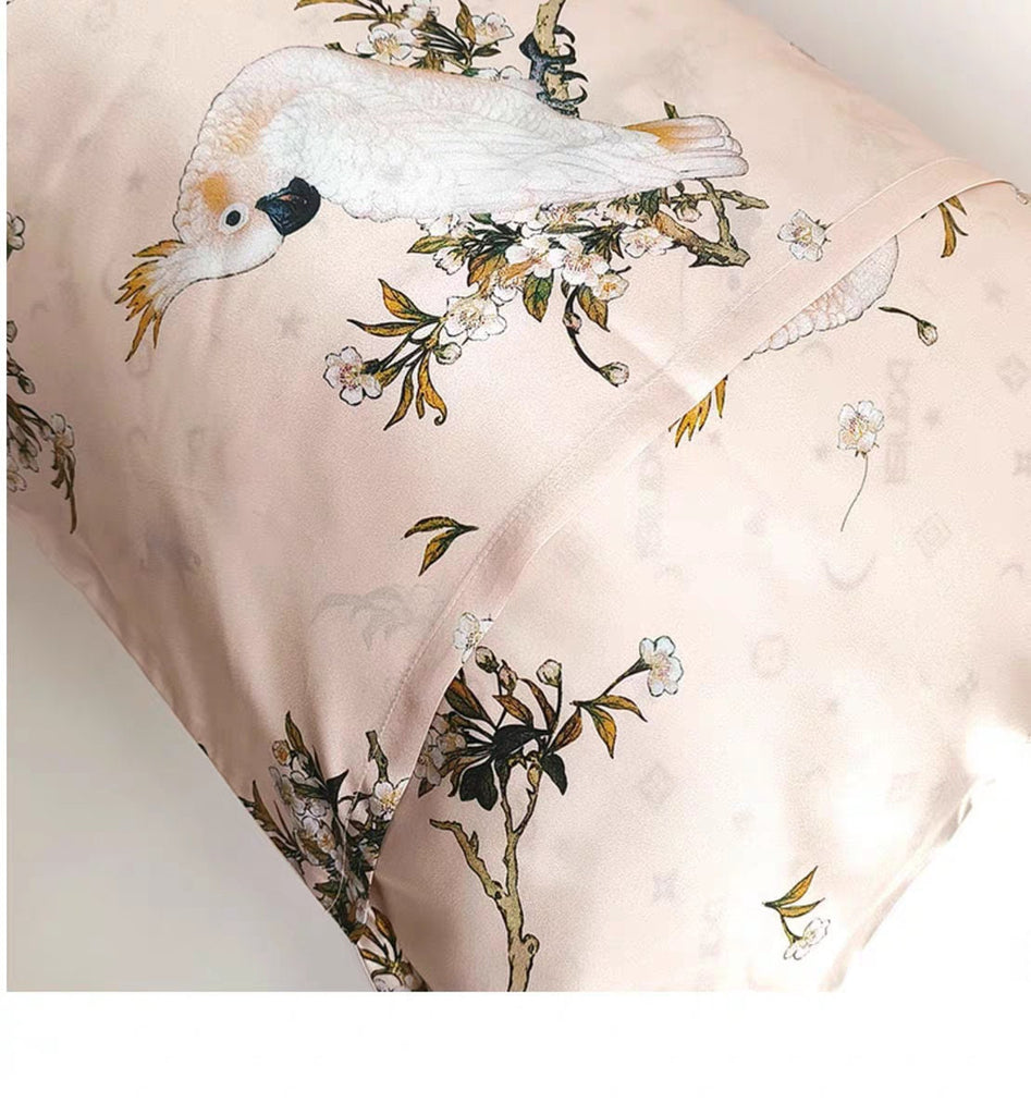 Luxury Silk Pillowcase, Minimalist Cockatoo Design, Vintage-Inspired Cottagecore Bedding, Envelope Closure, Soft & Hypoallerenic Pillow Case