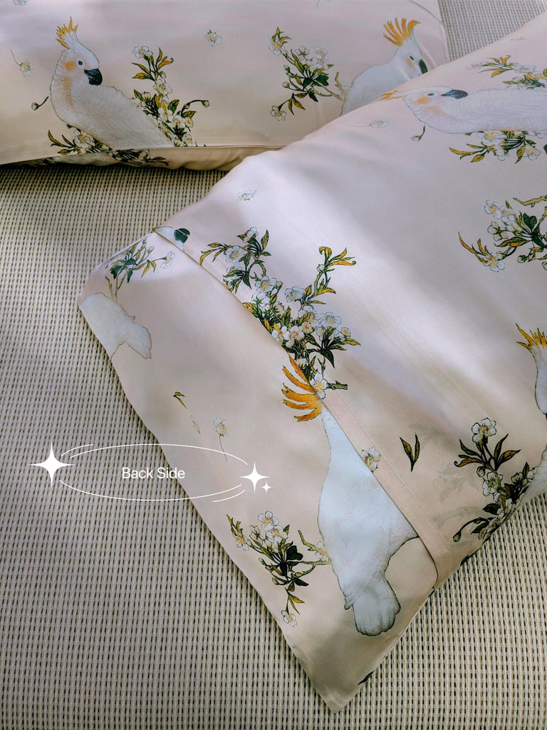 Luxury Silk Pillowcase, Minimalist Cockatoo Design, Vintage-Inspired Cottagecore Bedding, Envelope Closure, Soft & Hypoallerenic Pillow Case