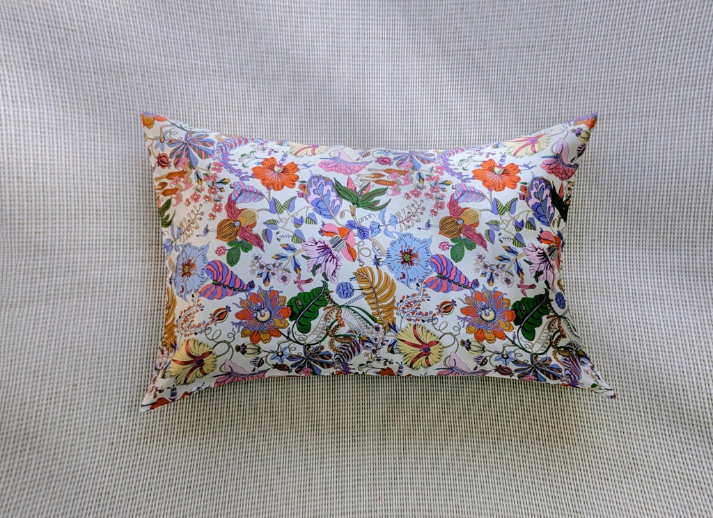 Silk Pillowcase Floral Print – 22 Momme Mulberry Silk for Hair & Skin, Luxury Botanical Bedding, Oriental Design Gift for Her