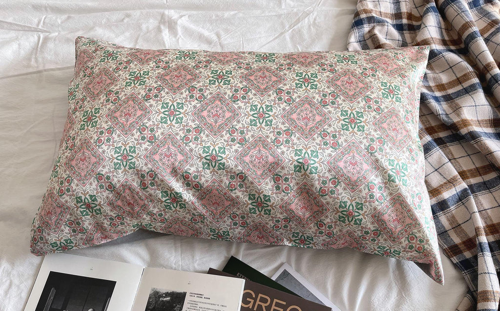 Vintage Style Silk Pillowcase by 6A Grade 22 Momme Silk Vintage Tile Pattern, Cottagecore & Boho Chic Silk Bedding Soft Breathable Pillow