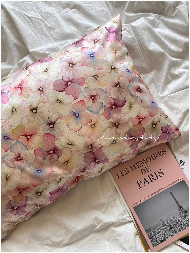Japanese Sakura Silk Pillowcase | 100% Mulberry Silk | Zipper Closure | Hypoallergenic & Hair-Friendly